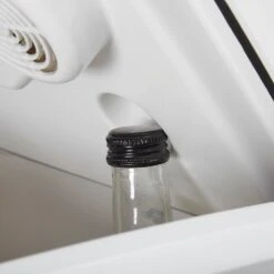 28-Litre 240V Cooler 7 28-Litre 240V Cooler -Fishing Club Store go 352438 c